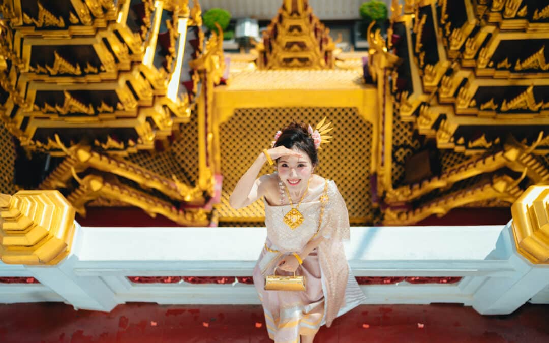 A Day in the Life: Experiencing Bangkok Through the Lens of Traditional Clothing