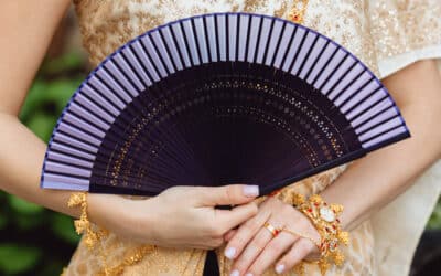 How to Accessorize Your Traditional Thai Outfit