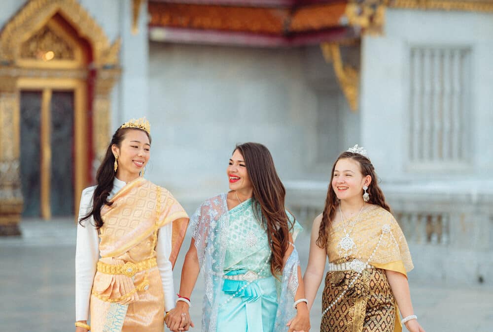 The Environmental Benefits of Renting vs. Buying Thai Outfits