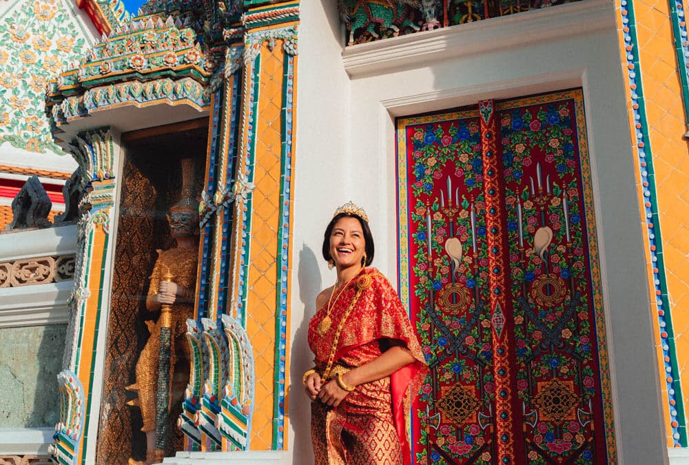 Accessorizing Your Thai Costume: The Complete Guide to Traditional Jewelry and Adornments