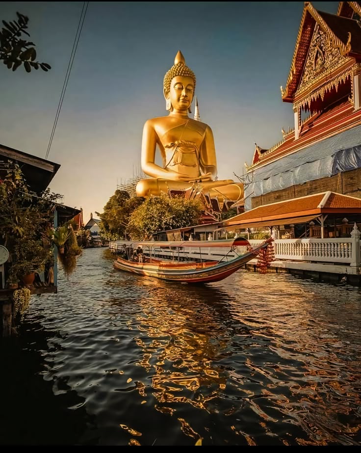 Wat Paknam Temple in Bangkok